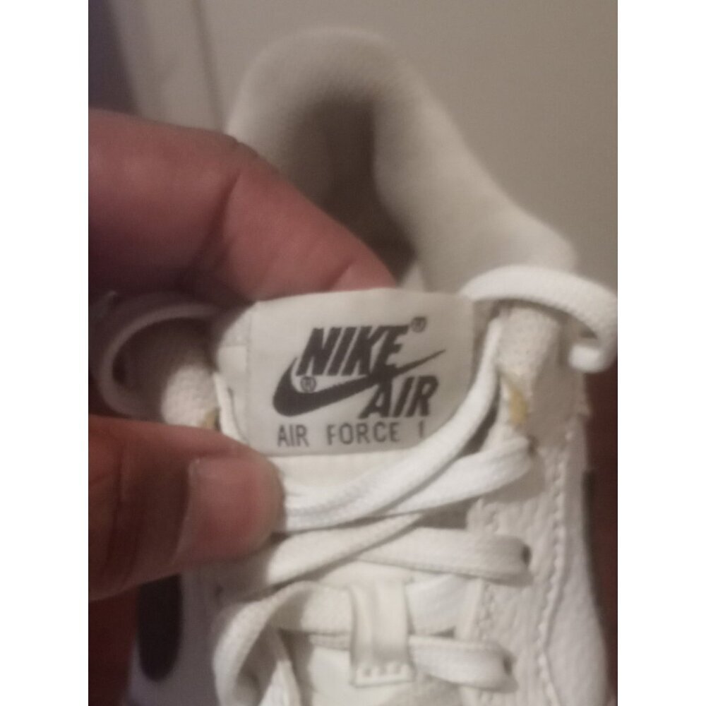 Kid's Size 7y / Women's Size 8.5 Nike Air Force 1 (GS) White Black CT3839-100 - Picture 6 of 13